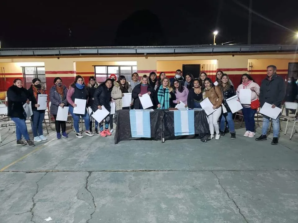 Primera entrega de títulos oficiales — Promoción 2021